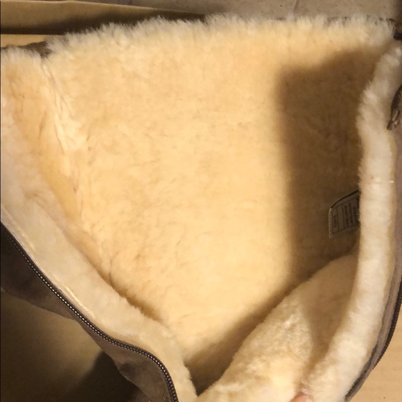 Cargo Pocket Tall Uggs - Picture 7 of 7